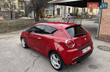 Хэтчбек Alfa Romeo MiTo 2011 в 