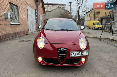 Хэтчбек Alfa Romeo MiTo 2011 в 