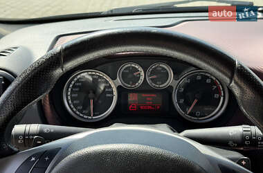 Хэтчбек Alfa Romeo MiTo 2012 в 