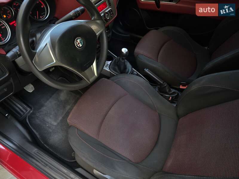 Хэтчбек Alfa Romeo MiTo 2010 в Тернополе