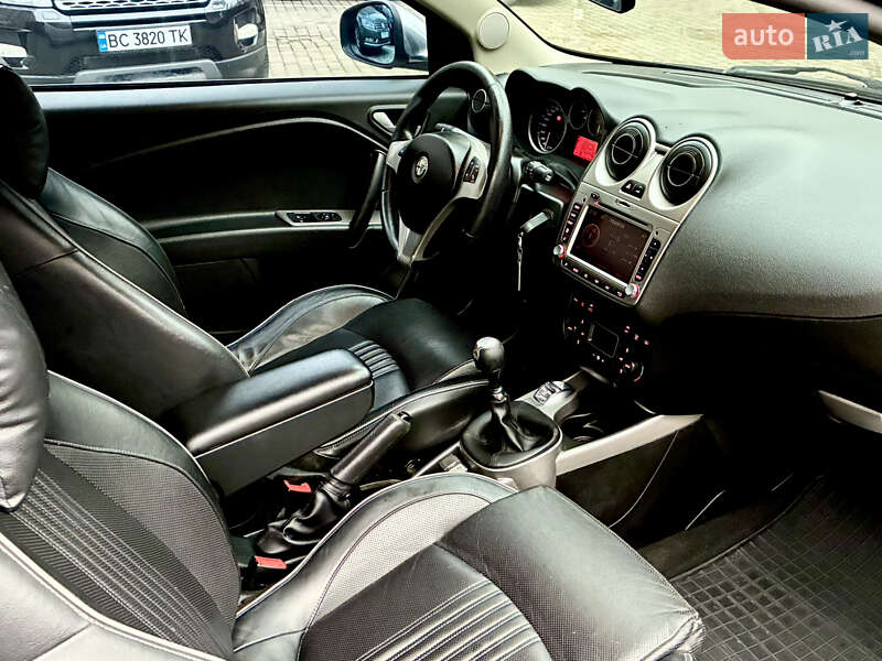 Хэтчбек Alfa Romeo MiTo 2011 в Киеве
