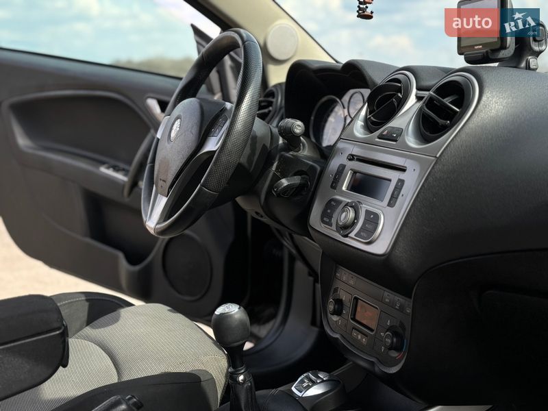 Хэтчбек Alfa Romeo MiTo 2011 в Тернополе