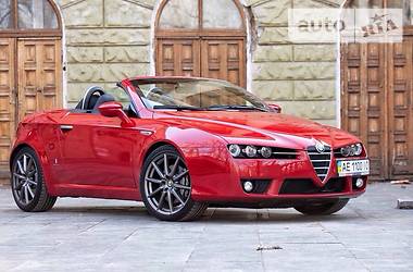 Кабриолет Alfa Romeo Spider 2008 в 