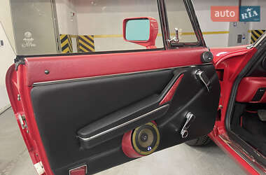 Кабриолет Alfa Romeo Spider 1987 в 