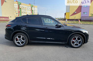 Внедорожник / Кроссовер Alfa Romeo Stelvio 2017 в Харькове