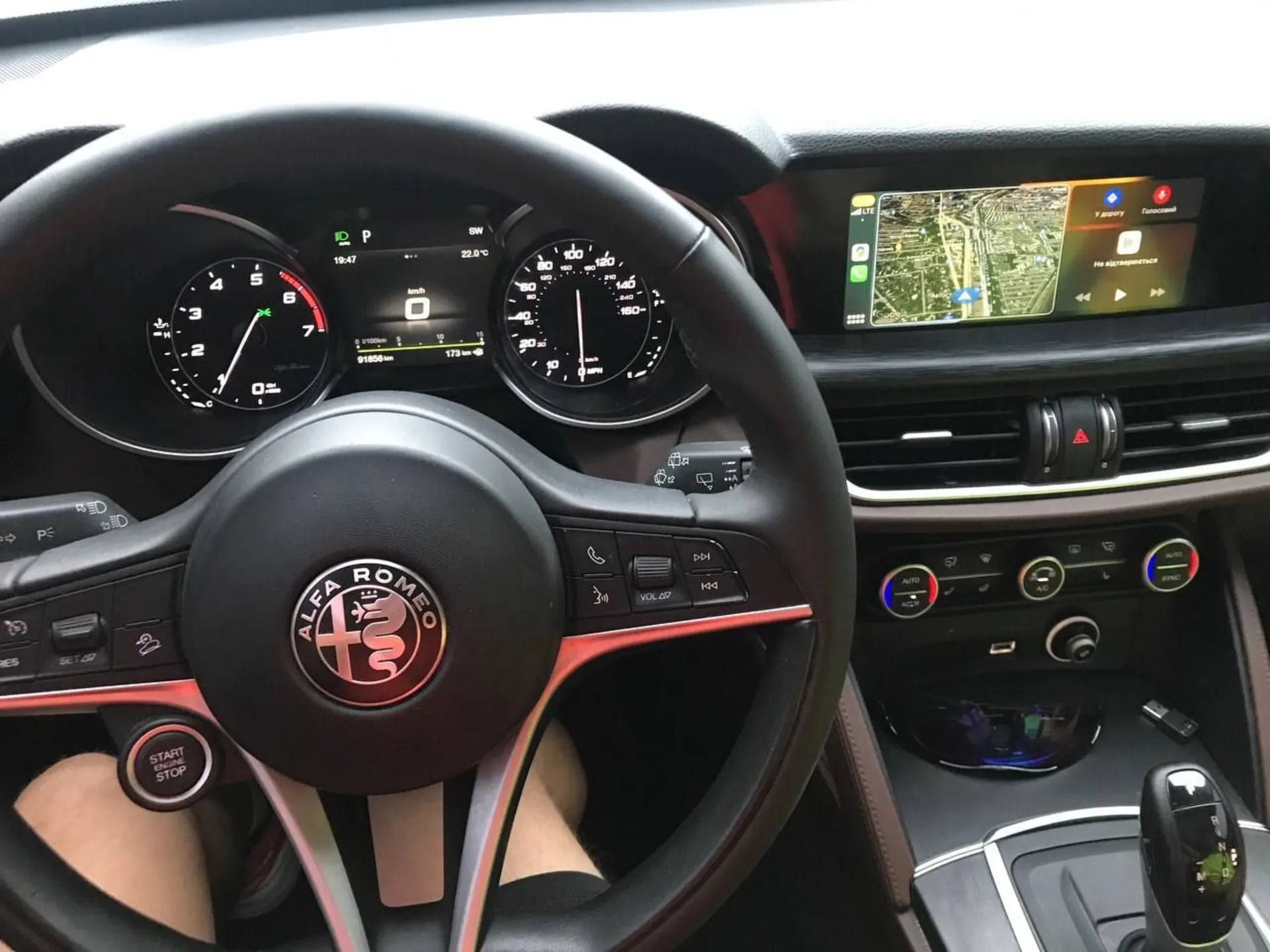 2018 Alfa Romeo Stelvio - мініатюра 8