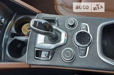 Позашляховик / Кросовер Alfa Romeo Stelvio 2021 в Полтаві
