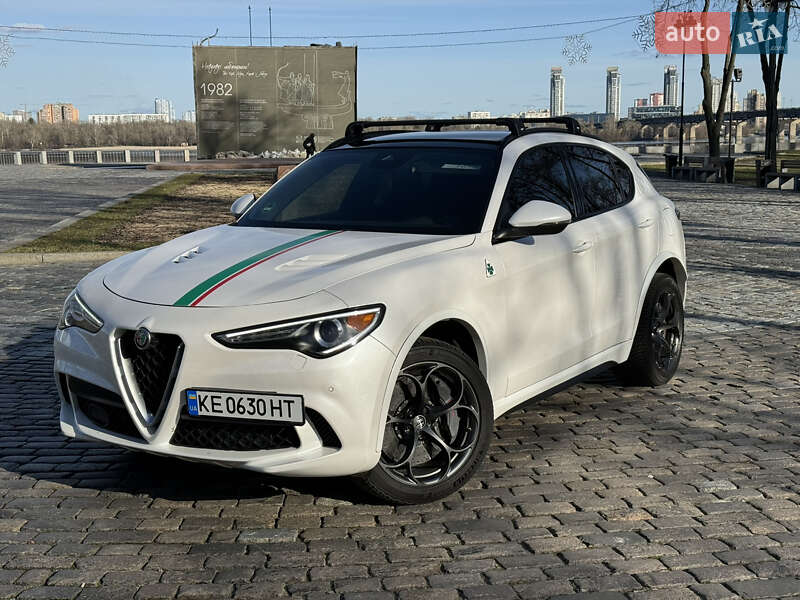 Alfa Romeo Stelvio 2018