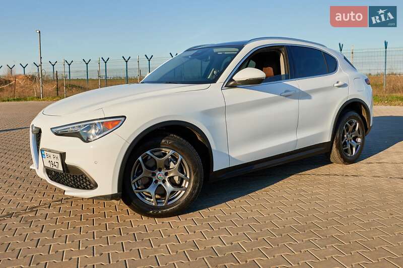 Внедорожник / Кроссовер Alfa Romeo Stelvio 2018 в Одессе