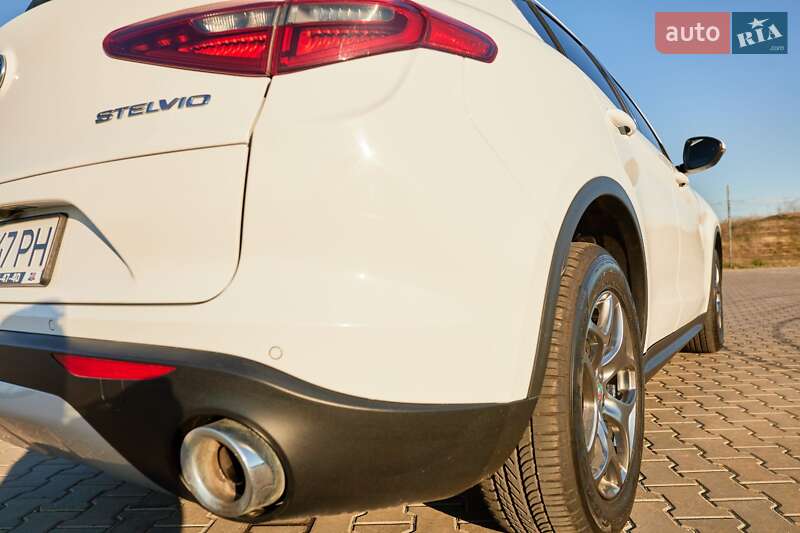 Внедорожник / Кроссовер Alfa Romeo Stelvio 2018 в Одессе