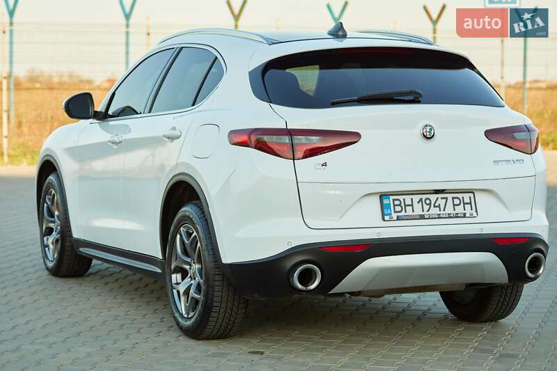 Внедорожник / Кроссовер Alfa Romeo Stelvio 2018 в Одессе