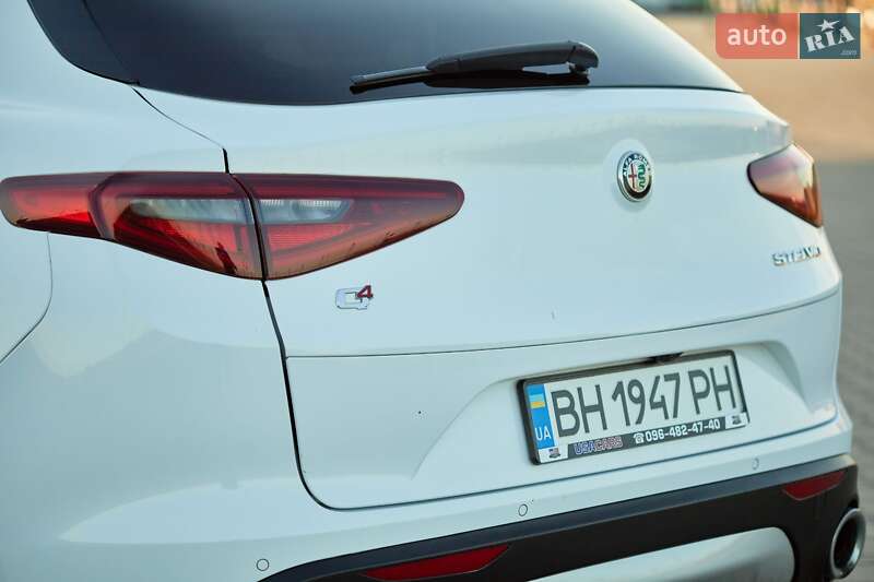Внедорожник / Кроссовер Alfa Romeo Stelvio 2018 в Одессе