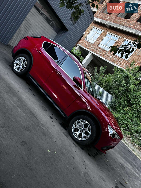 Позашляховик / Кросовер Alfa Romeo Stelvio 2020 в Полтаві фото 9 Позашляховик / Кросовер Alfa Romeo Stelvio 2020 в Полтаві