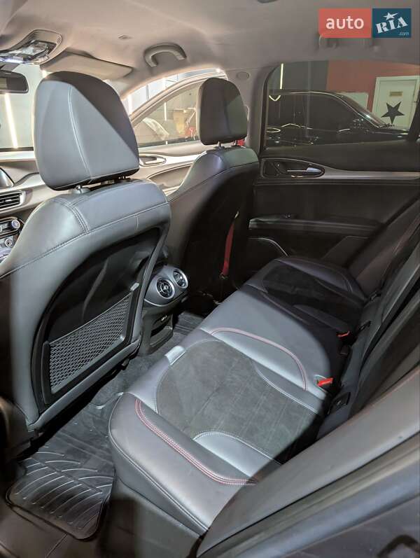 Внедорожник / Кроссовер Alfa Romeo Stelvio 2017 в Львове фото 18 Внедорожник / Кроссовер Alfa Romeo Stelvio 2017 в Львове