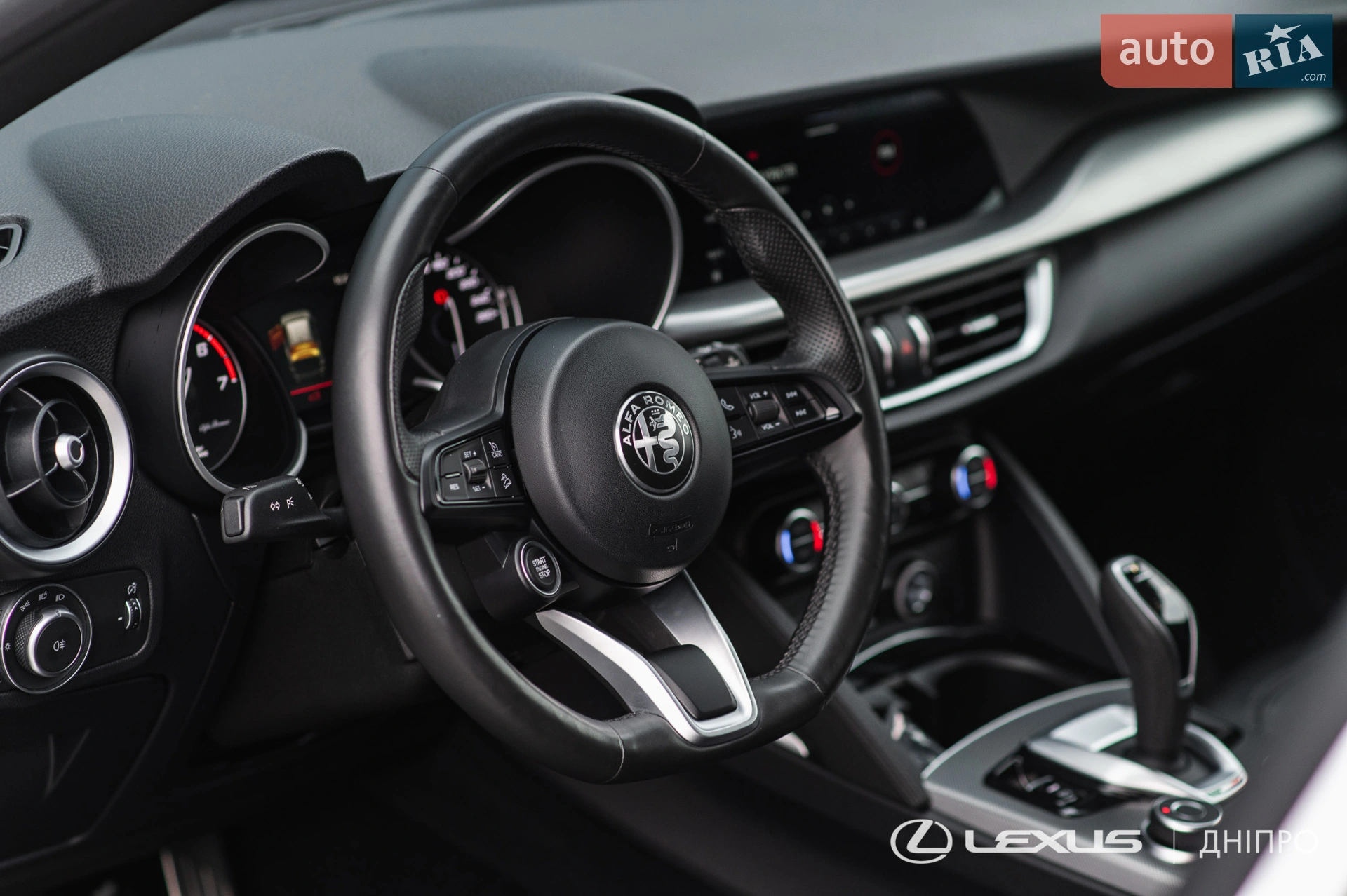 2021 Alfa Romeo Stelvio - мініатюра 15