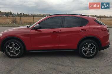Внедорожник / Кроссовер Alfa Romeo Stelvio 2017 в 