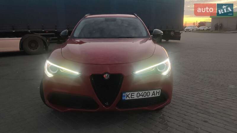 Позашляховик / Кросовер Alfa Romeo Stelvio 2017 в Дніпрі