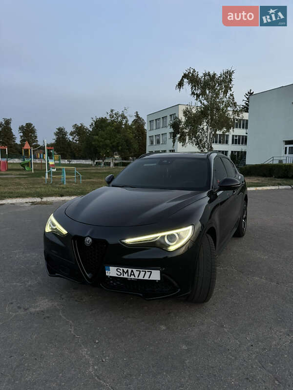 Позашляховик / Кросовер Alfa Romeo Stelvio 2019 в Полтаві