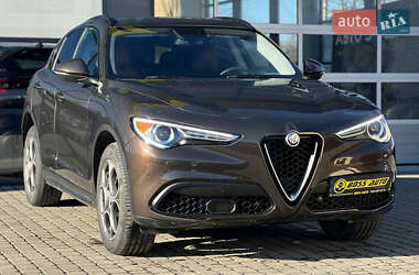 Позашляховик / Кросовер Alfa Romeo Stelvio 2017 в Івано-Франківську