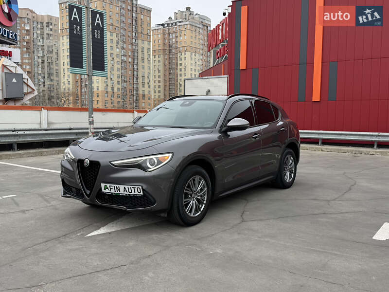 Позашляховик / Кросовер Alfa Romeo Stelvio 2021 в Києві