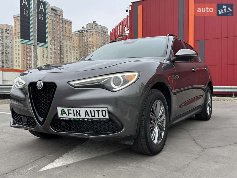 Позашляховик / Кросовер Alfa Romeo Stelvio 2021 в Києві