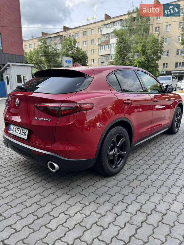 Позашляховик / Кросовер Alfa Romeo Stelvio 2018 в Хмельницькому