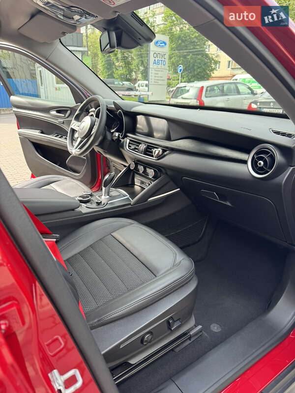 Позашляховик / Кросовер Alfa Romeo Stelvio 2018 в Хмельницькому