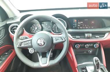 Позашляховик / Кросовер Alfa Romeo Stelvio 2020 в 