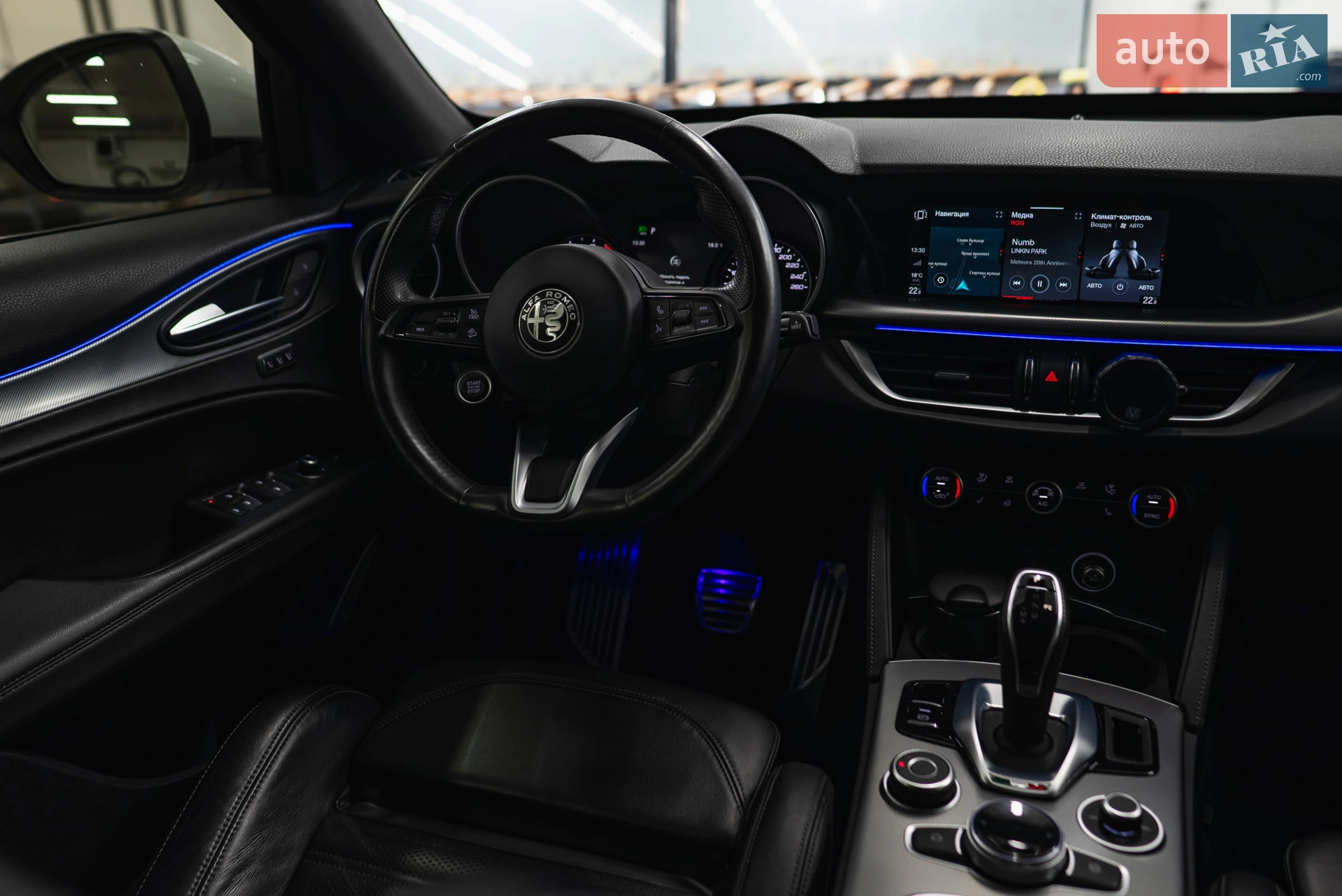 2021 Alfa Romeo Stelvio - мініатюра 29
