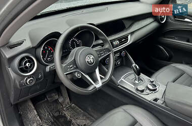 Внедорожник / Кроссовер Alfa Romeo Stelvio 2019 в 