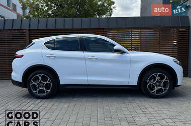 Внедорожник / Кроссовер Alfa Romeo Stelvio 2018 в 