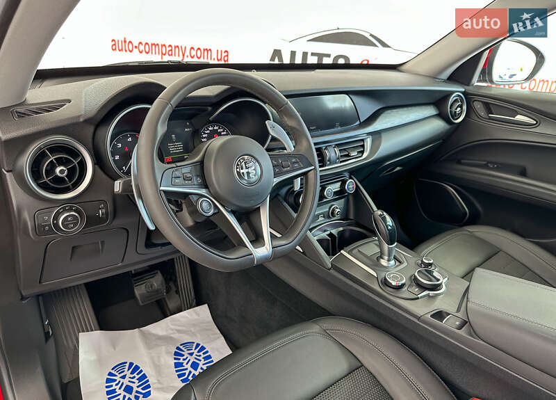 Позашляховик / Кросовер Alfa Romeo Stelvio 2017 в Львові