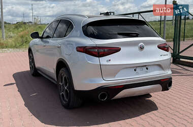 Внедорожник / Кроссовер Alfa Romeo Stelvio 2018 в 