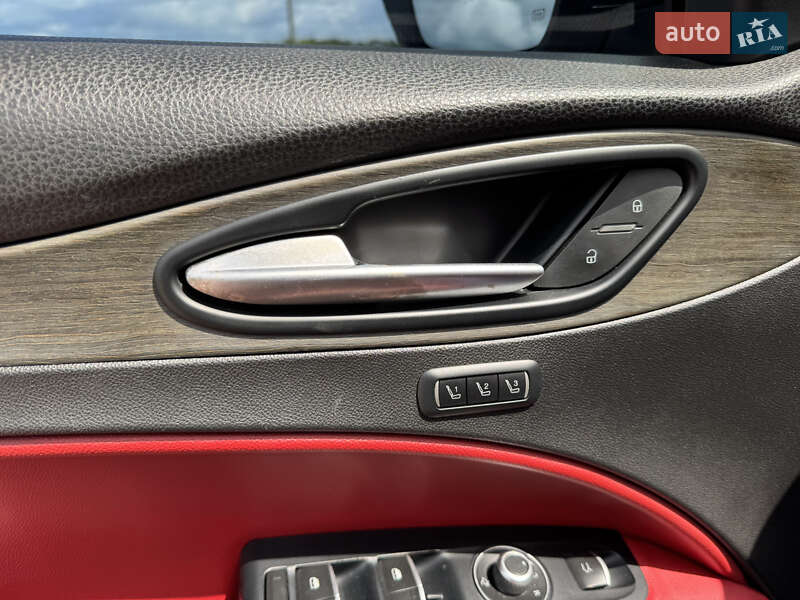 Внедорожник / Кроссовер Alfa Romeo Stelvio 2018 в Ровно фото 18 Внедорожник / Кроссовер Alfa Romeo Stelvio 2018 в Ровно