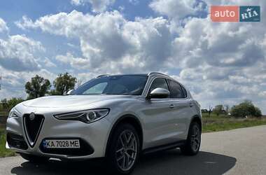 Внедорожник / Кроссовер Alfa Romeo Stelvio 2019 в Киеве