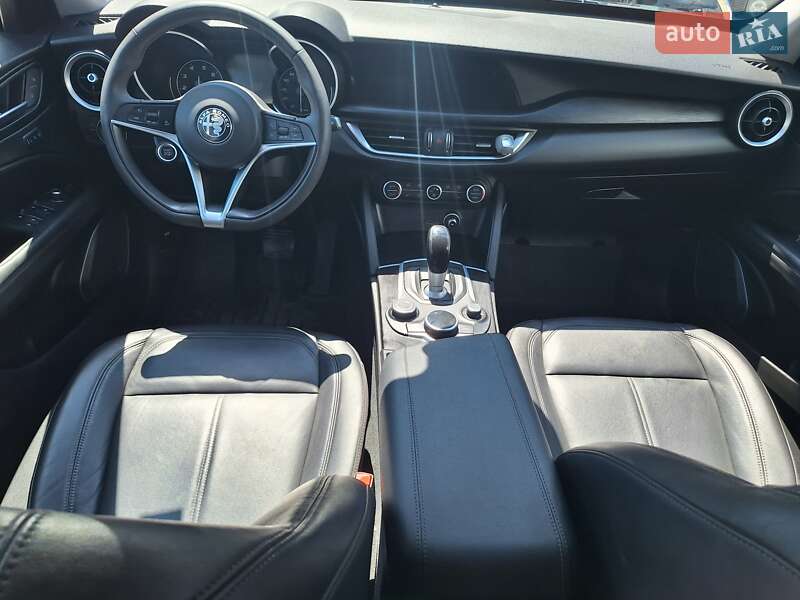 Внедорожник / Кроссовер Alfa Romeo Stelvio 2017 в Одессе