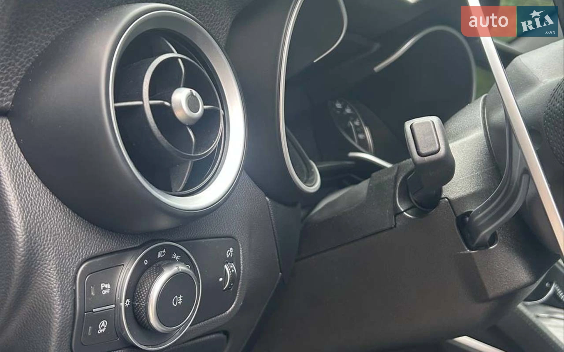 2021 Alfa Romeo Stelvio - мініатюра 12