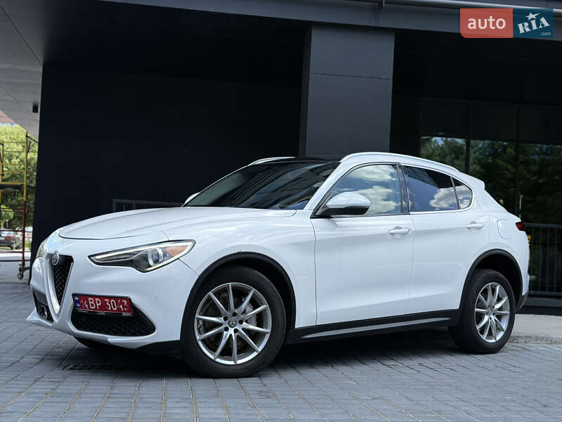 Внедорожник / Кроссовер Alfa Romeo Stelvio 2017 в Львове