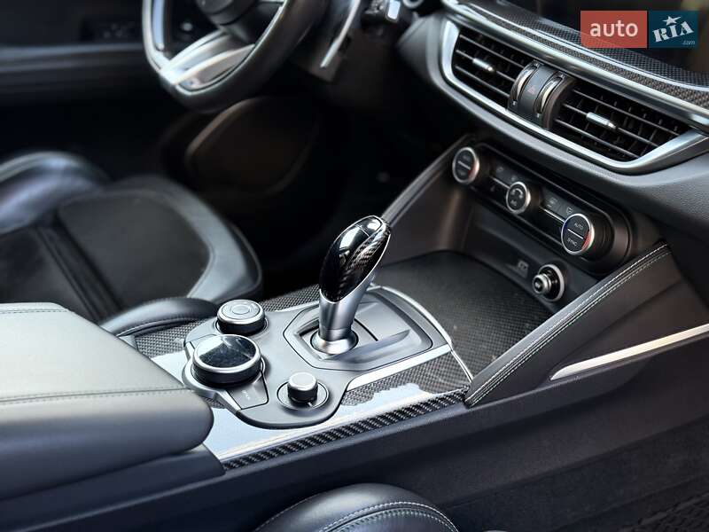 Внедорожник / Кроссовер Alfa Romeo Stelvio 2018 в Одессе