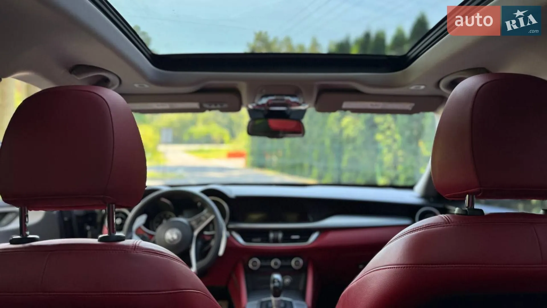 2019 Alfa Romeo Stelvio - мініатюра 32