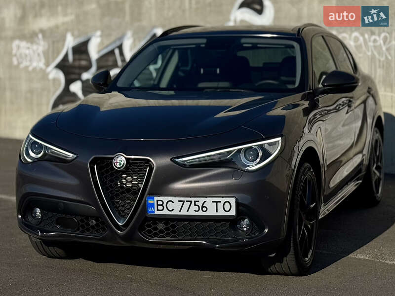 Внедорожник / Кроссовер Alfa Romeo Stelvio 2018 в Львове фото 3 Внедорожник / Кроссовер Alfa Romeo Stelvio 2018 в Львове