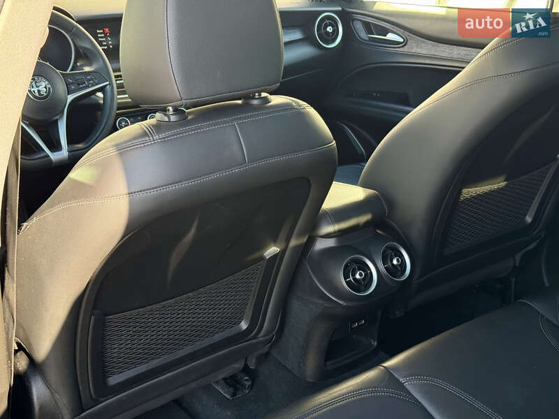 Внедорожник / Кроссовер Alfa Romeo Stelvio 2018 в Львове фото 41 Внедорожник / Кроссовер Alfa Romeo Stelvio 2018 в Львове