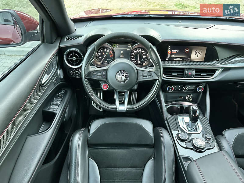 Позашляховик / Кросовер Alfa Romeo Stelvio 2018 в Києві