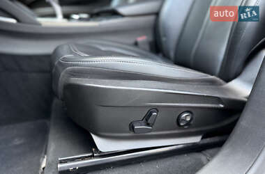 Внедорожник / Кроссовер Alfa Romeo Stelvio 2017 в 