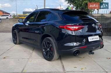 Внедорожник / Кроссовер Alfa Romeo Stelvio 2019 в 