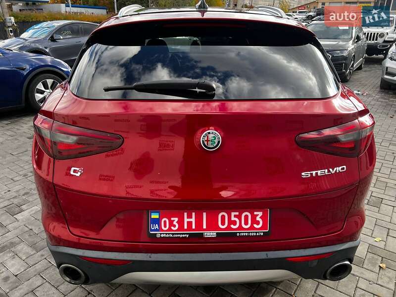 Внедорожник / Кроссовер Alfa Romeo Stelvio 2018 в Луцке