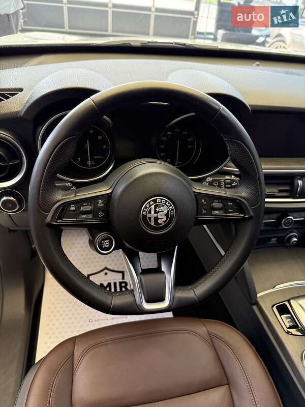 Внедорожник / Кроссовер Alfa Romeo Stelvio 2021 в Черновцах