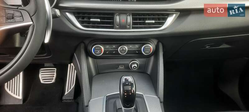 Внедорожник / Кроссовер Alfa Romeo Stelvio 2019 в Ровно фото 55 Внедорожник / Кроссовер Alfa Romeo Stelvio 2019 в Ровно