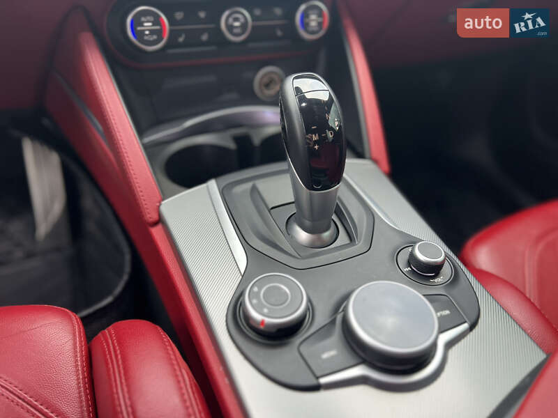 Позашляховик / Кросовер Alfa Romeo Stelvio 2018 в Харкові фото 22 Позашляховик / Кросовер Alfa Romeo Stelvio 2018 в Харкові