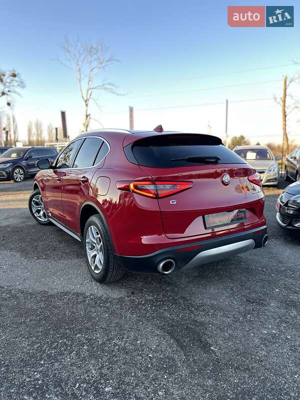 Внедорожник / Кроссовер Alfa Romeo Stelvio 2018 в Белогородке